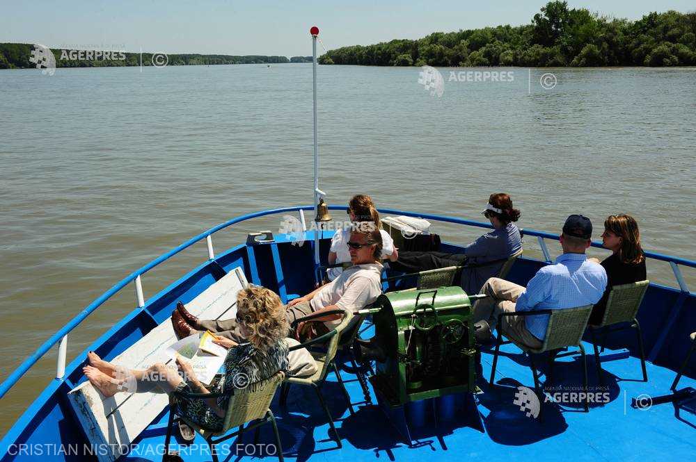 Tulcea Hotelurile plutitoare din Deltă tot mai solicitate de turişti