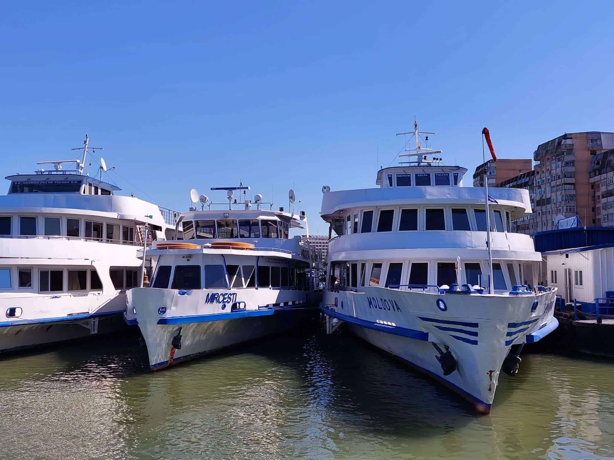 Strategia de transport public naval rămâne neimplementată. „Este indispensabilă pentru siguranța transportului”, atrage atenția consilierul Mircea Sorin Zaharcu