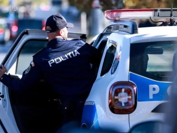 A încercat să păcălească poliția după un accident. Femeie din Tulcea, cercetată penal