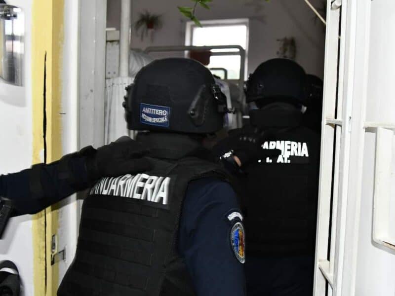 jandarmi interventie