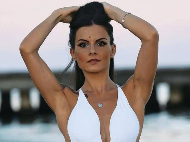 Educatoare din Italia suspendată după ce a dezvăluit profilul său de OnlyFans