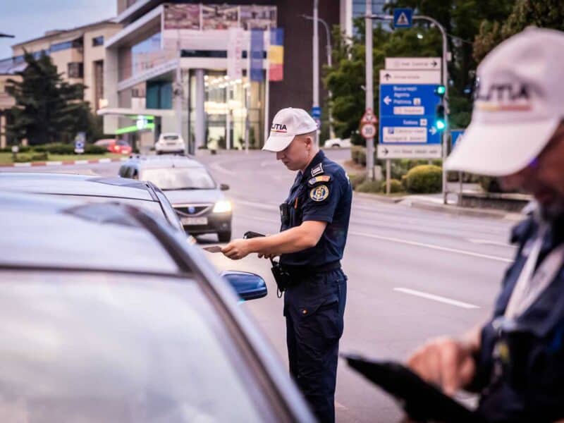 Poliția sancționează 529 de șoferi în cadrul unei ample operațiuni de combatere a abaterilor rutiere