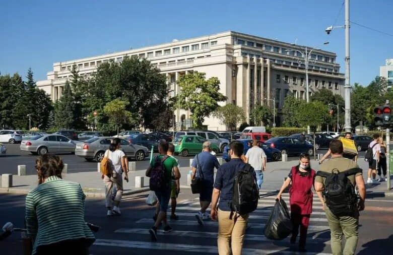 Creștere modestă a PIB-ului României în primul trimestru din 2025 conform INS