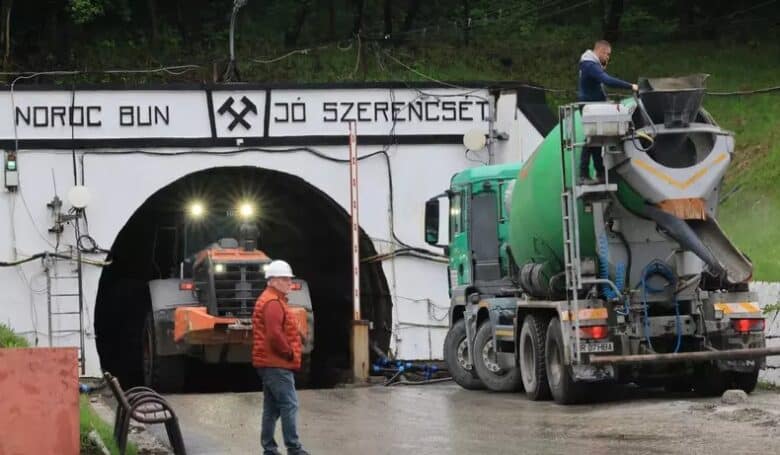 Nicușor Dan cere control guvernamental pentru salvarea salinei Praid afectate de inundații