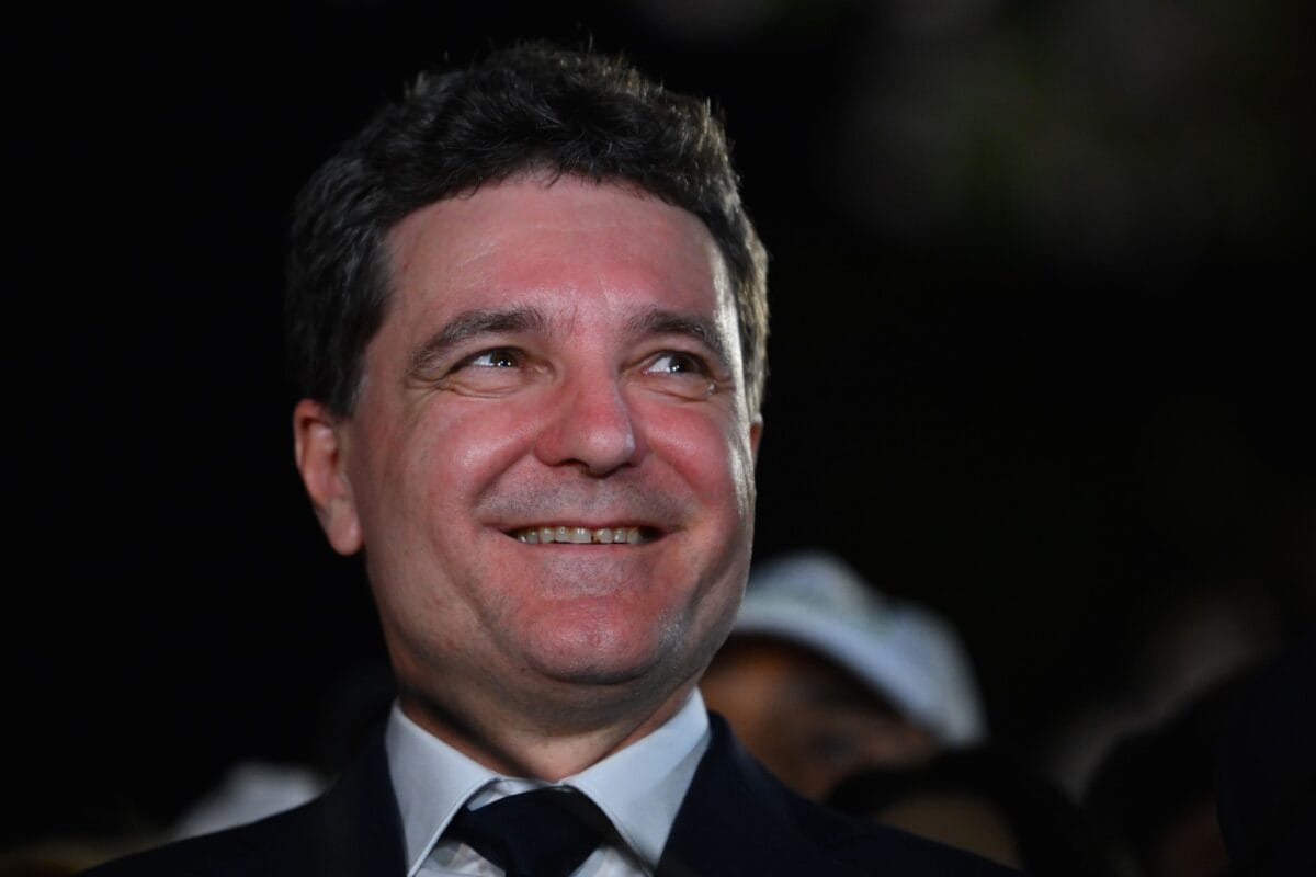 Nicușor Dan își crește șansele la prezidențiale cu o prezență ridicată la vot