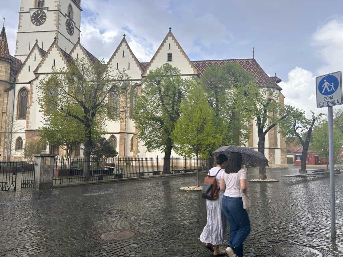 Vreme rea și temperaturi scăzute anunțate de meteorologi pentru săptămâna viitoare