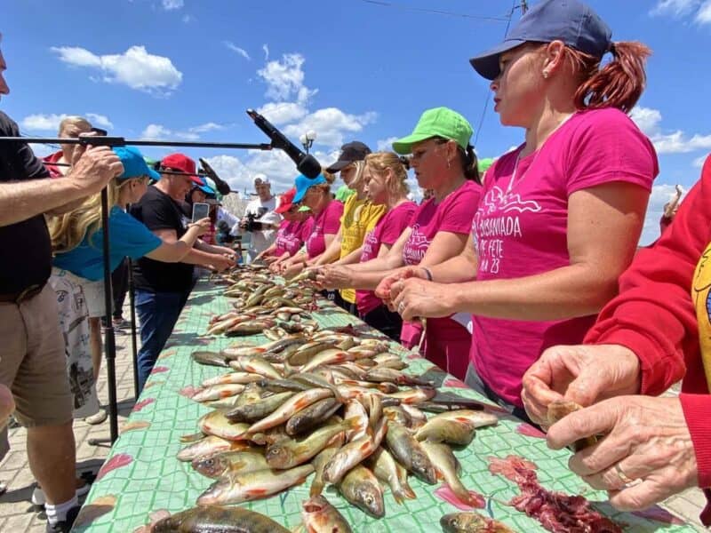 Bibaniada concurs feminin de pescuit