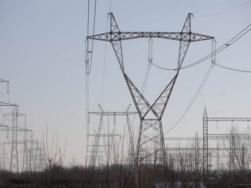 ACUE avertizează că obligația de transparență a prețurilor poate afecta concurența pieței energiei