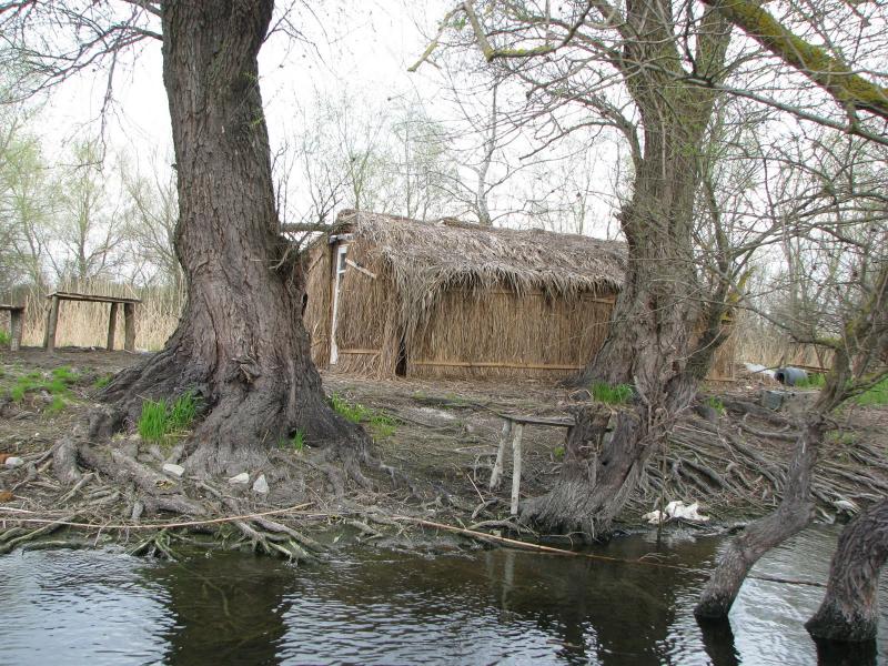 adapost pescari delta