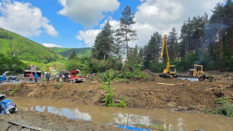 Ministrul Miruță avertizează despre riscurile de prăbușire a minei de sare de la Praid