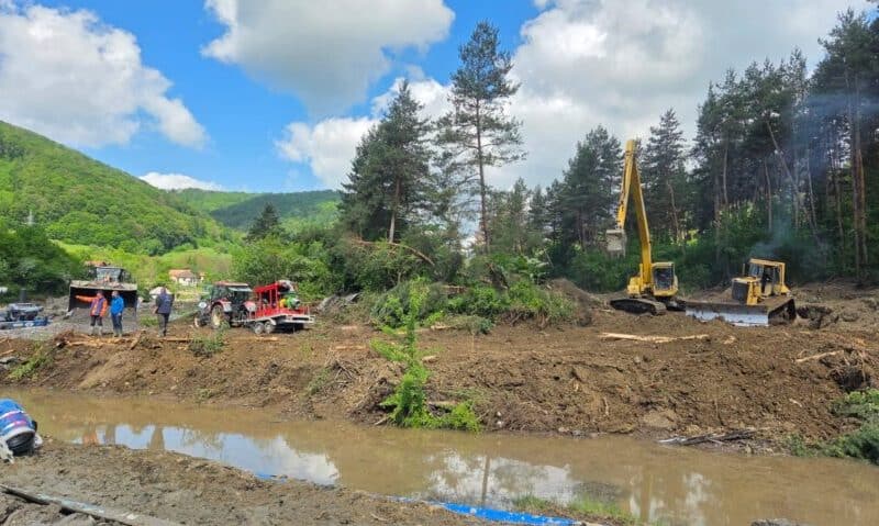 Ministrul Miruță avertizează despre riscurile de prăbușire a minei de sare de la Praid