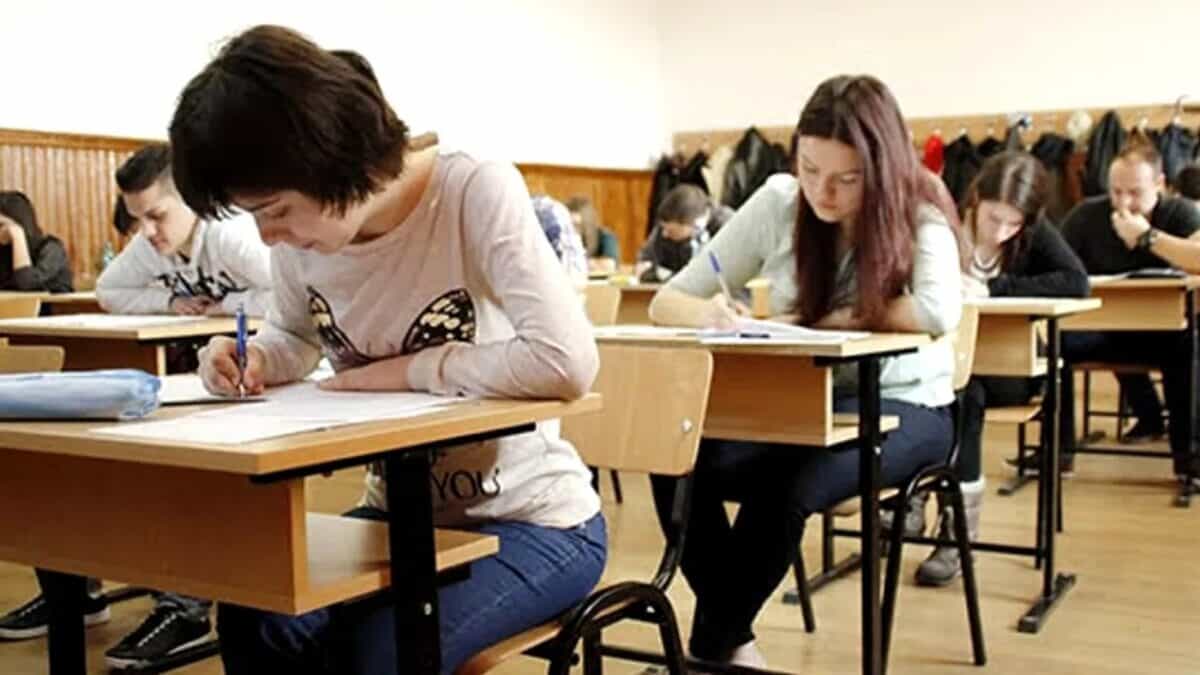 Proba scrisă la limba română a Evaluării Naționale 2025 s-a desfășurat astăzi