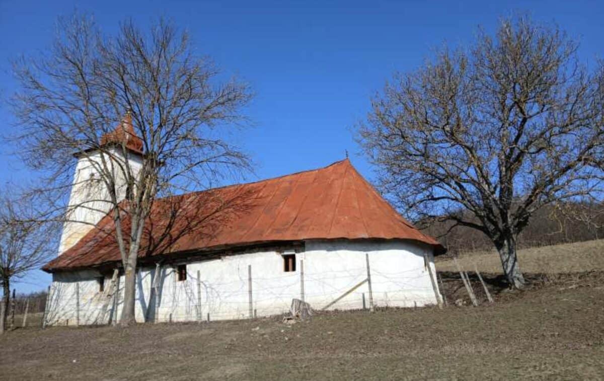 Valea Sasului supraviețuiește cu doar doi locuitori într-o comunitate legată de trecut