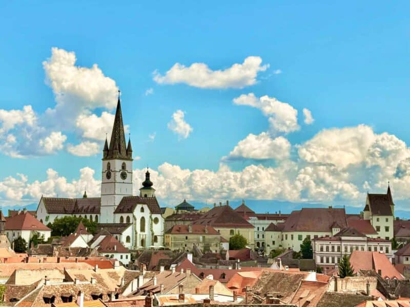 Vreme caldă și precipitații deficitare în următoarele patru săptămâni