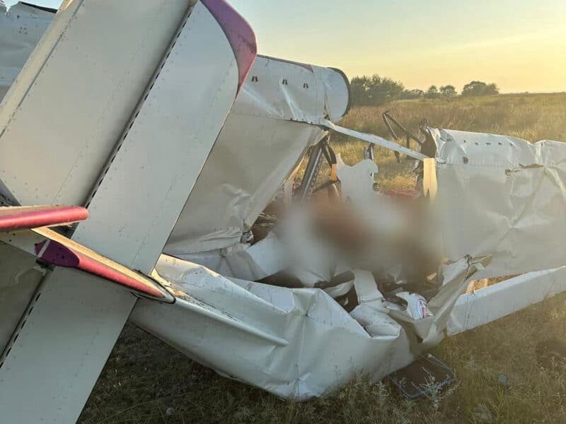 avion prabusit portita