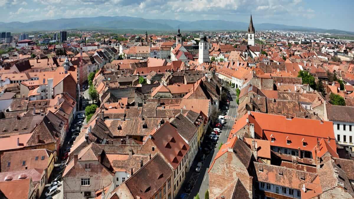 Jumătate de țară sub avertizare Cod portocaliu de caniculă în weekend