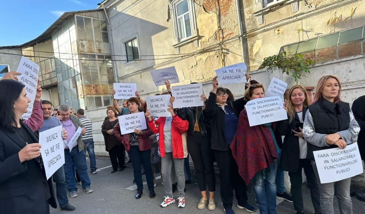 Proteste la nivel național în rândul angajaților din casele de pensii împotriva măsurilor Guvernului