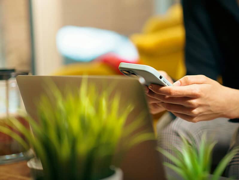 Editorii de publicații de presă cer aplicarea legii privind remunerația pentru copia privată