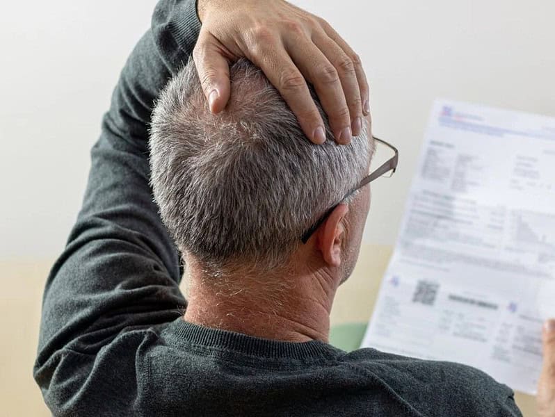 Facturile la energie electrică cresc semnificativ din cauze economice și climatice