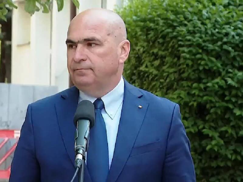 Premierul Bolojan convoacă șefii instituțiilor pentru a discuta despre reduceri de personal