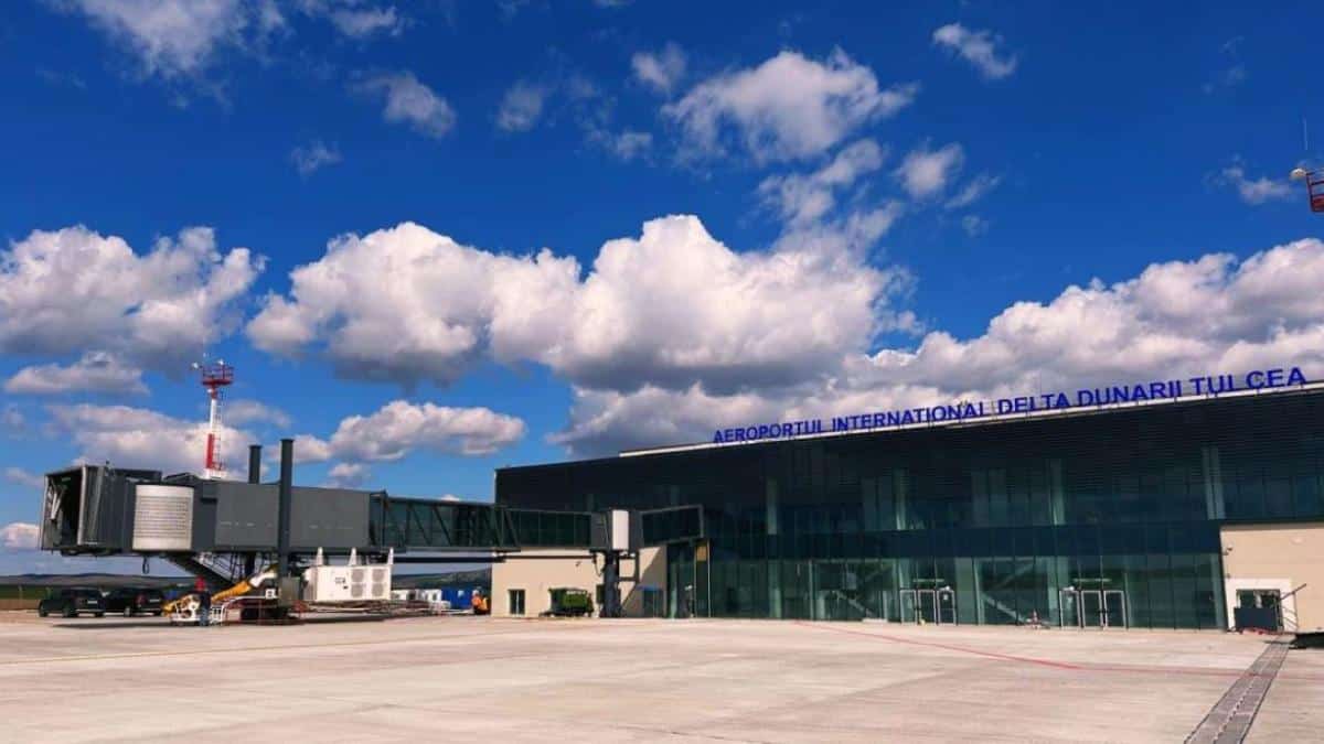 aeroport tulcea