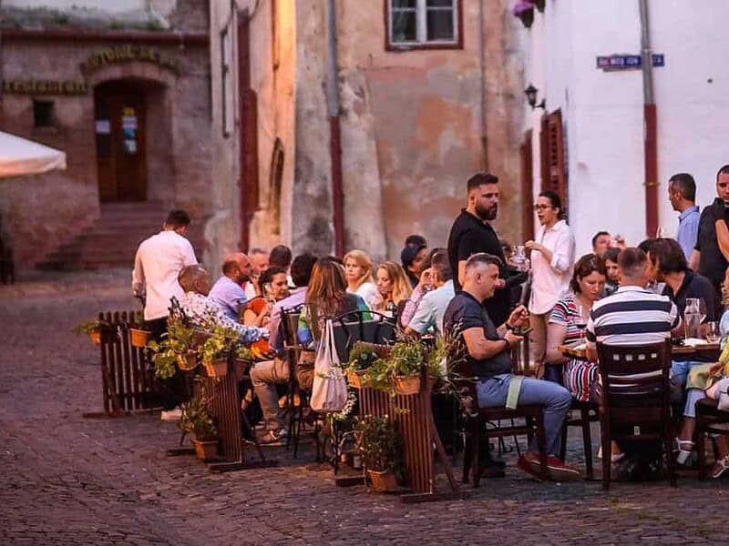 Majorarea TVA în HoReCa de la 11% la 21% amenință afacerile din turismul românesc