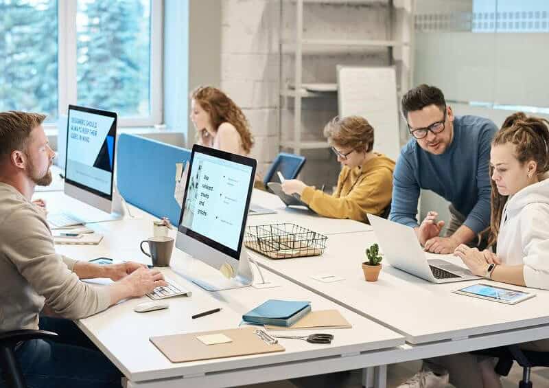 Revizuirea sistemului de evidență a muncii: Revisal devine REGES-ONLINE din 1 octombrie 2025