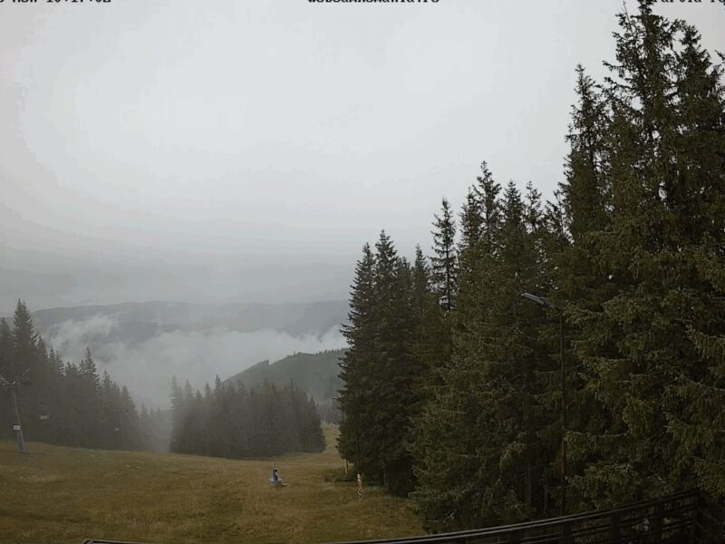 România se pregătește pentru vreme rece și precipitații până joi