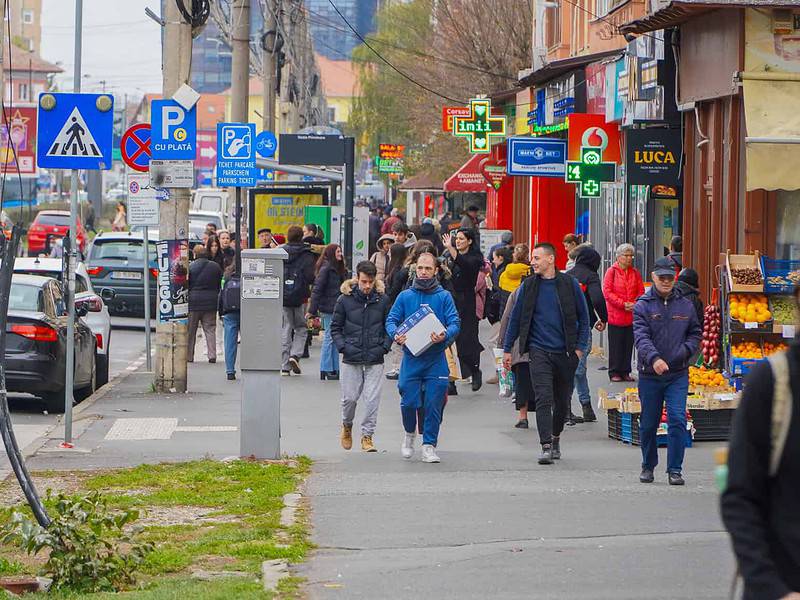 Toamna se instalează cu temperaturi normale și precipitații variate în România
