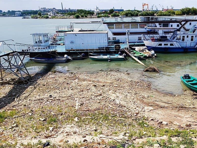 Dunare la cota scazuta 2022 scaled 1