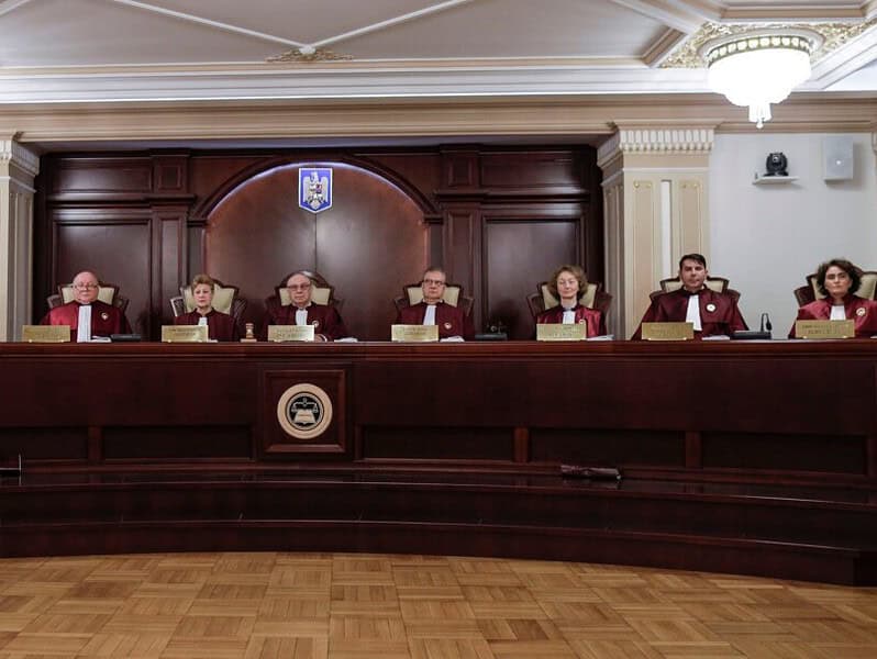 Amânarea CCR complică viitorul pensiilor magistraților și impactul asupra bugetului de stat