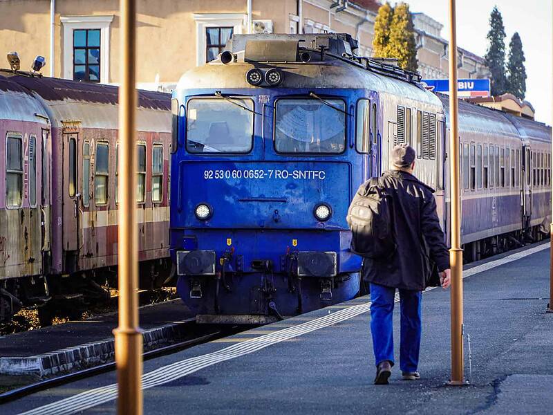 CFR Călători anunță schimbarea orei de plecare a trenurilor din 26 octombrie 2025