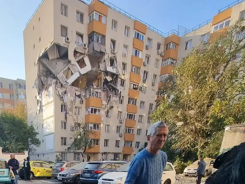 Explozie devastatoare în București soldată cu 3 morți și 13 răniți în urmă avarierii unui bloc
