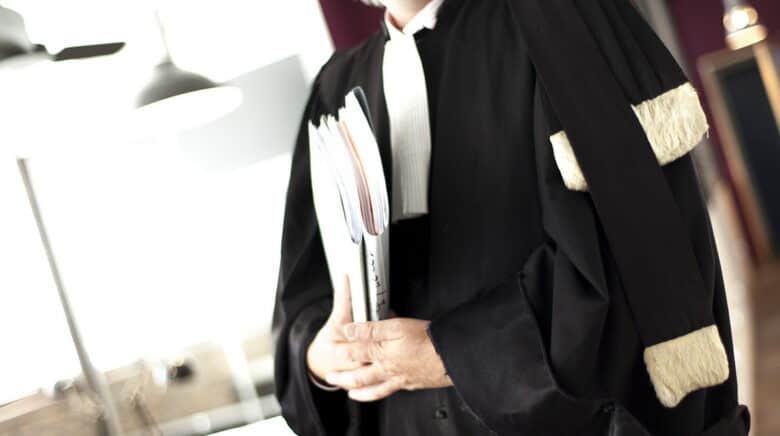 Radu Marinescu semnează convenția pentru protecția avocaților la Consiliul Europei