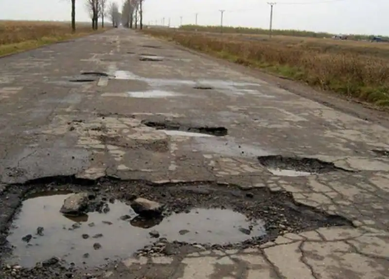 România riscă sancțiuni europene din cauza neregulilor în siguranța infrastructurii rutiere