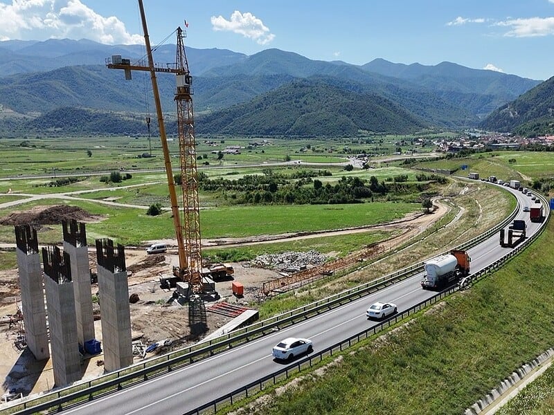 Guvernul român aprobă memorandum pentru contract de 500 milioane euro cu Banca Europeană de Investiții