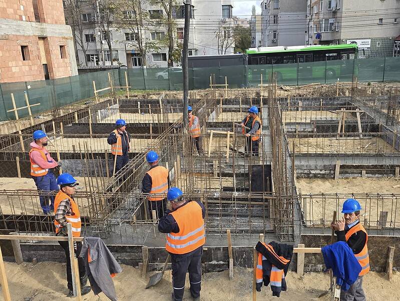 lucrari centru dizabilitati