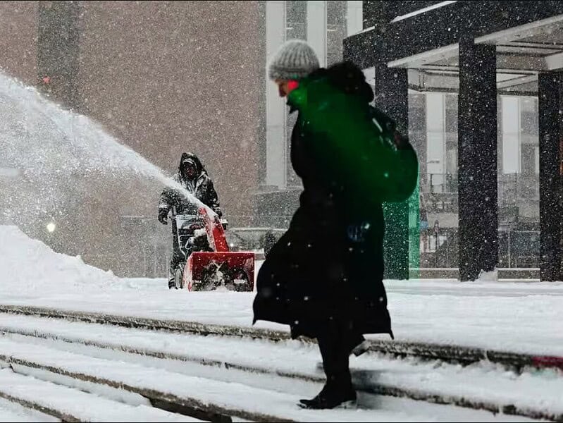 România se pregătește pentru vreme extremă din cauza ciclonului Adel