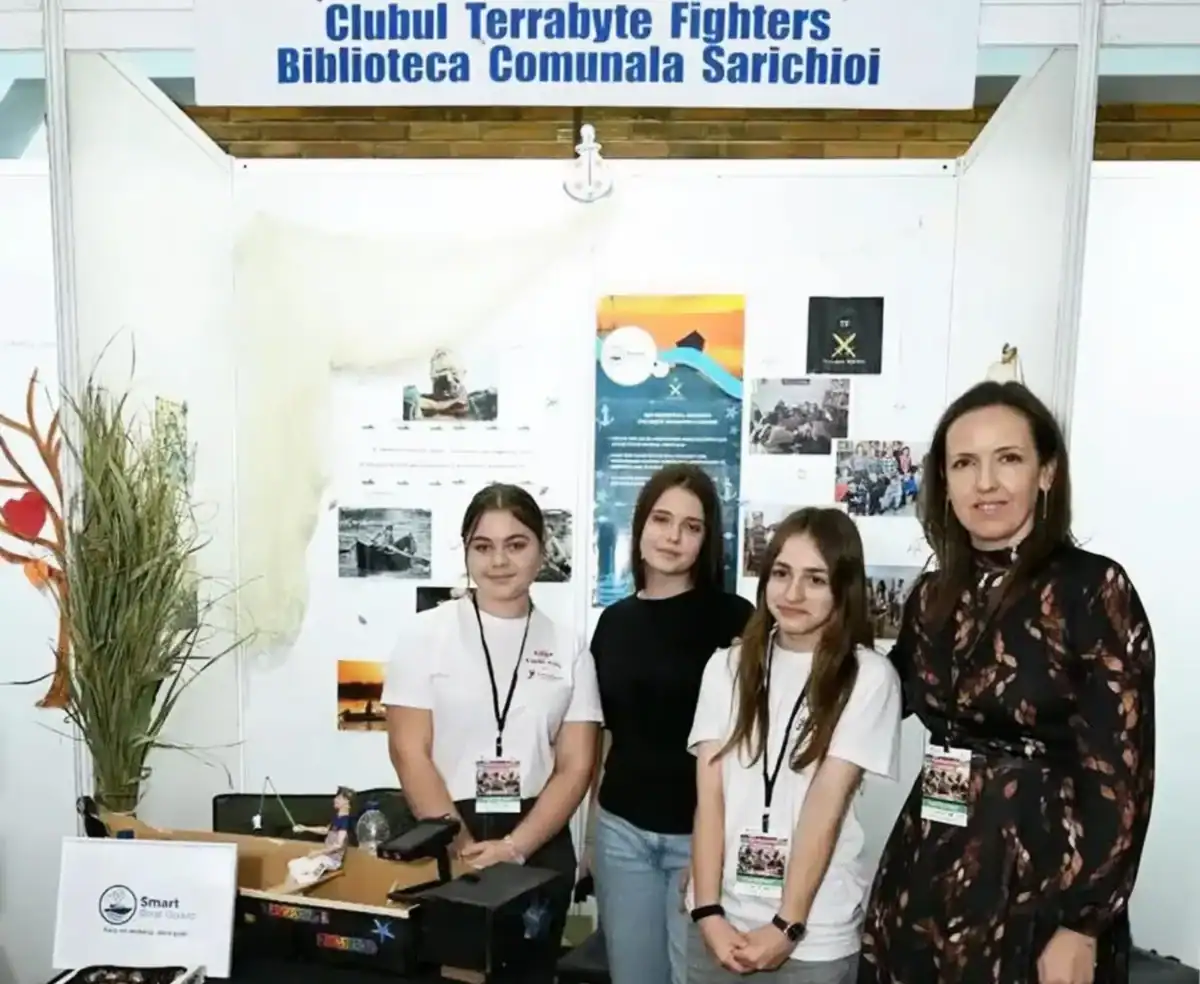 sarichioi marele premiu la targul CODE Kids2025 2 2048x1680.jpg