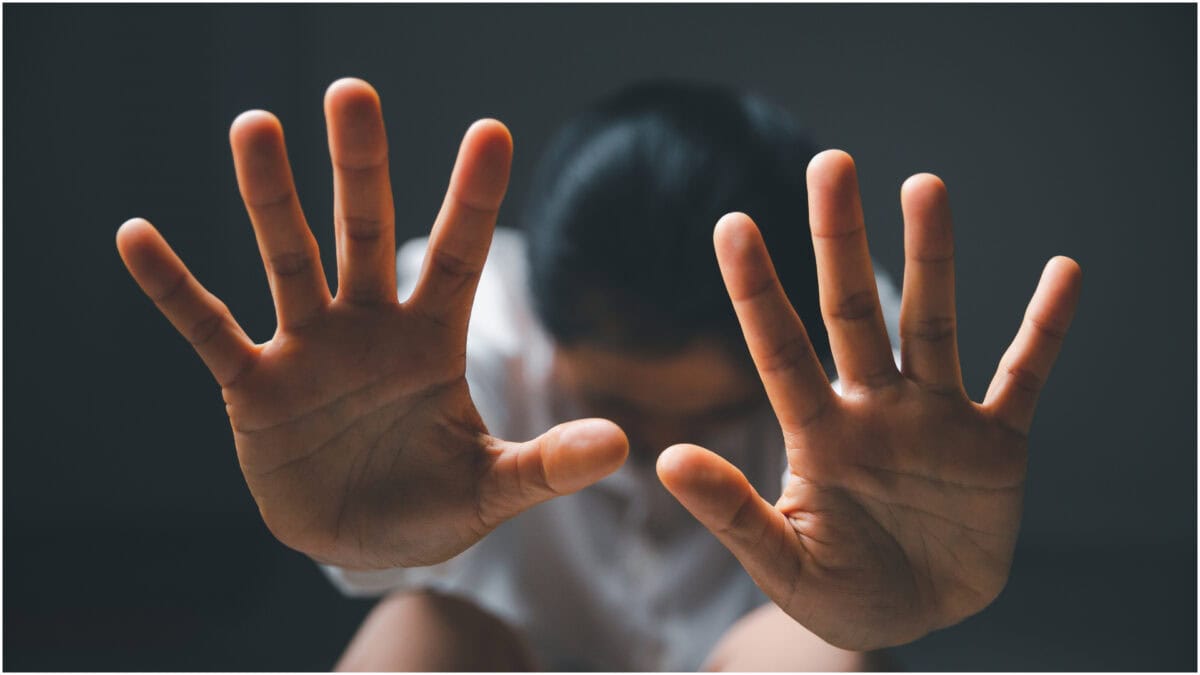 stop violenta domestica foto shutterstock