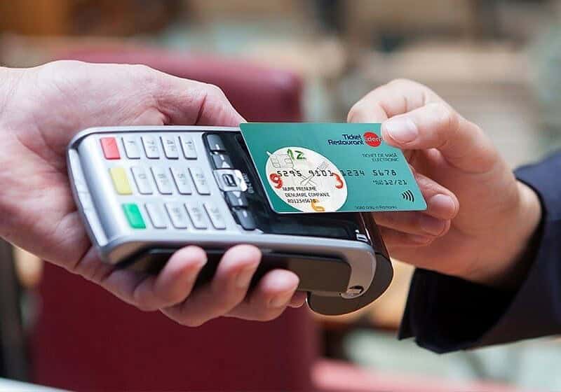 Valoarea tichetelor de masă va crește săptămâna viitoare la 45 de lei