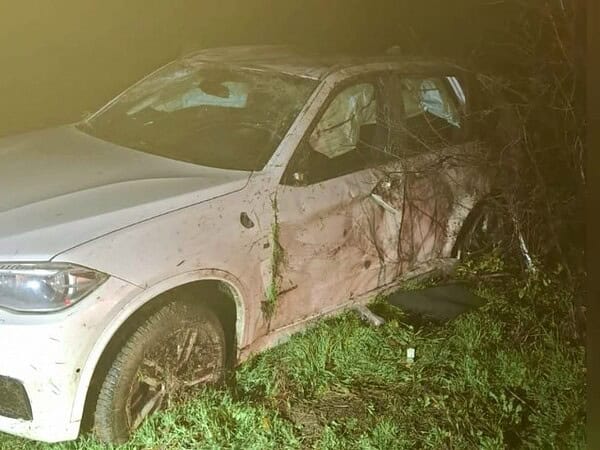 Hrista Lupci și membri ai formației Pindu, implicați într-un accident violent la granița dintre Tulcea și Constanța – BMW răsturnat de mai multe ori