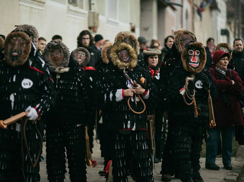 Ajunul Crăciunului un moment de bucurie și tradiții păstrate din generație în generație