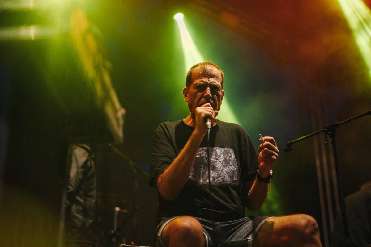 Artan, una dintre cele mai importante voci ale rockului românesc, a murit la 64 de ani