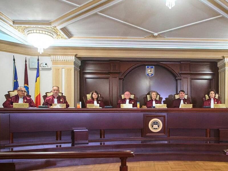Curtea Constituțională amână dezbaterea reformei pensiilor magistraților pentru 28 decembrie