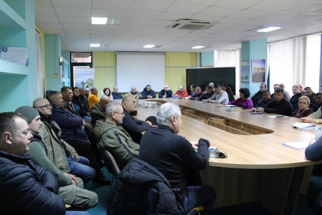 Permise, cote și zone: tot ce trebuie să știe pescarii din Delta Dunării pentru sezonul comercial