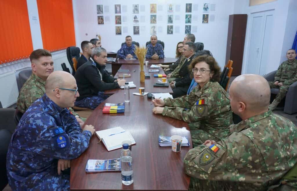 Recrutori din Tulcea, prezenți la întâlnirea zonală de recrutare militară de la Constanța / foto