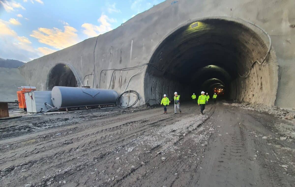 ASCORO anunță deschiderea primului tunel de autostradă în România pentru 2026