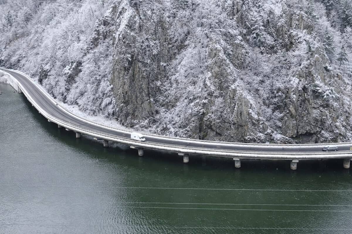 Avertizare hidrologică actualizată pentru sud-vestul țării în perioada 6-8 ianuarie