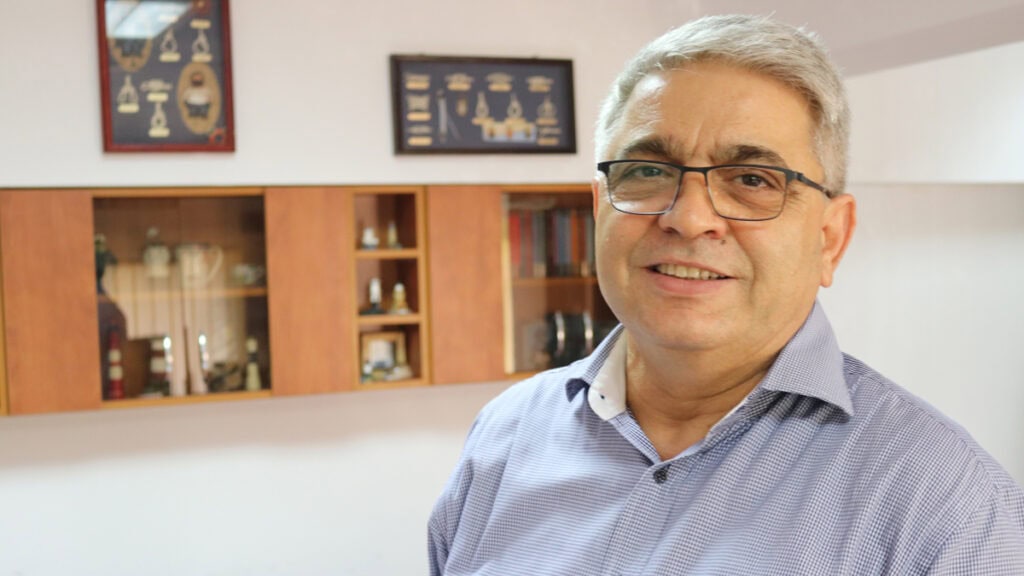 chichi nicolae bun chichi nicolae bun